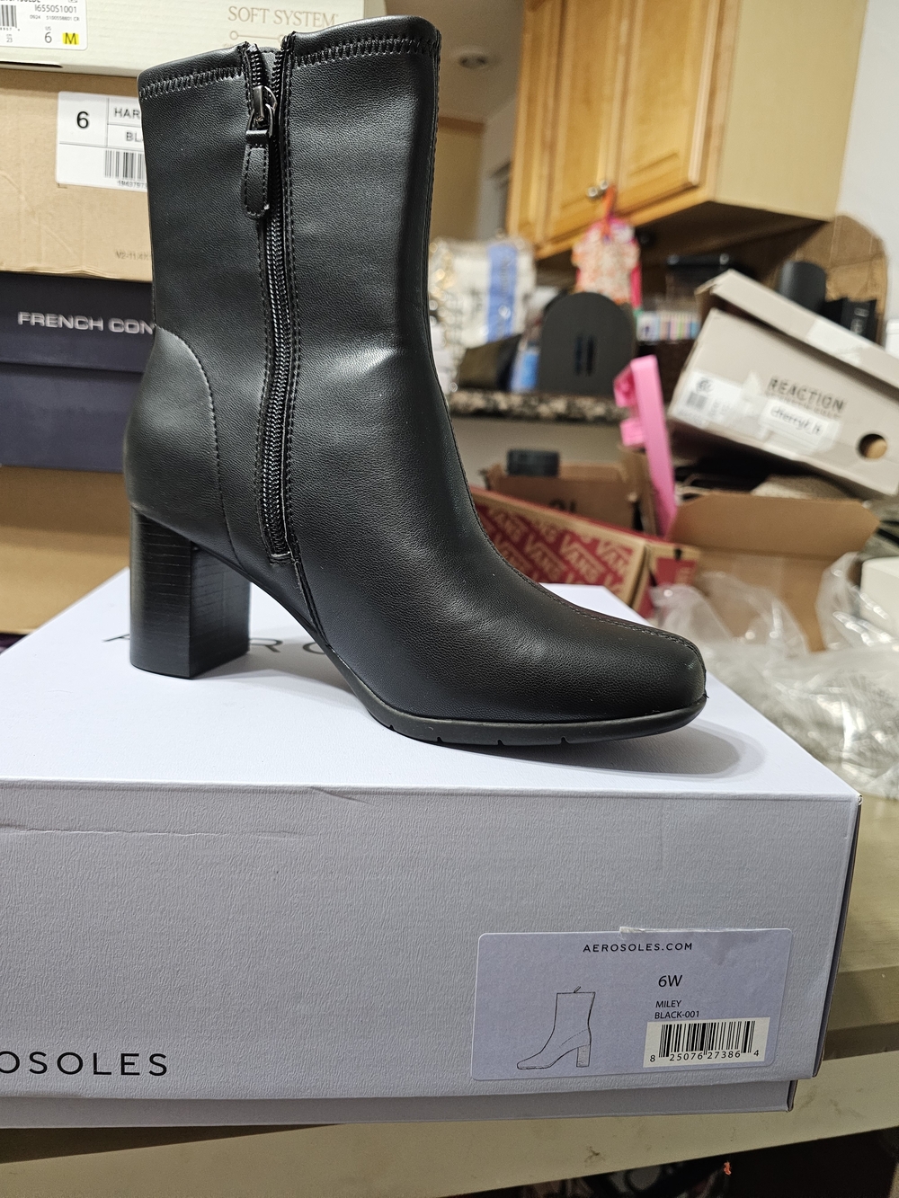 AEROSOLES Black Leather Mid-Calf Block Heel Zip Boot